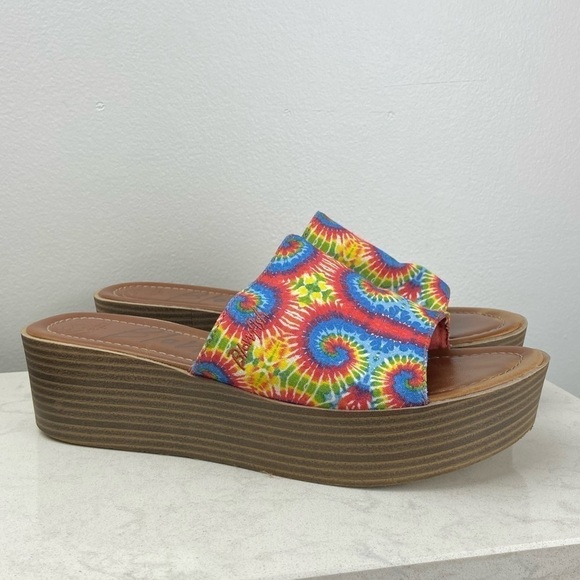 BLOWFISH MALIBU VEGAN TIE DYE PLATFORM SLIDE SANDALS - Picture 3 of 14